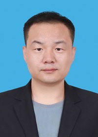 王磊